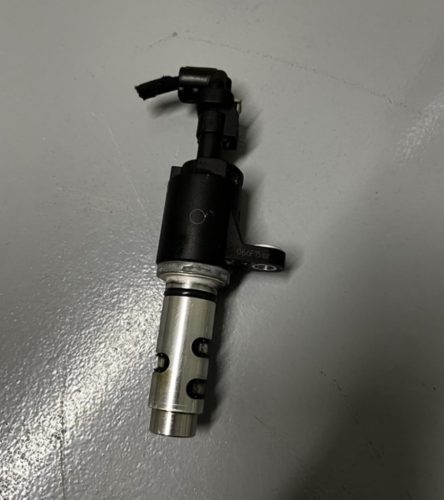 Volkswagen Golf VII 1.2 TSI vezérlés szolenoid szelep 13152032d