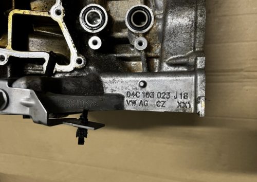 Volkswagen Golf VII, Skoda Octavia III, Audi A3 (8V) 1.0 TSI CHZ motorblokk 04c103023j