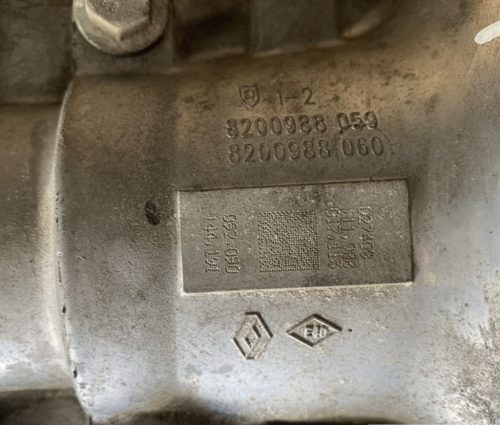 Dacia Duster I 4x4 első osztómű 8200988059