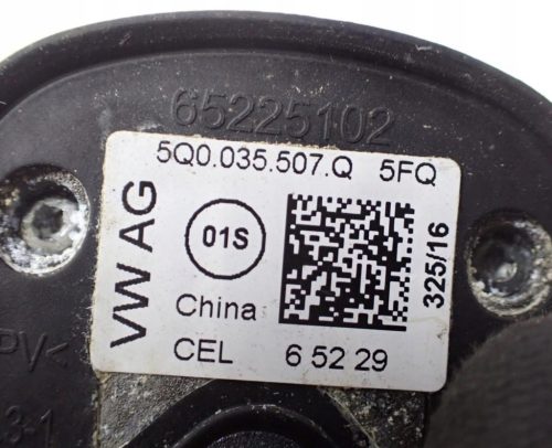 Volkswagen Passat B8, Skoda Octavia III antenna 5Q0035507Q