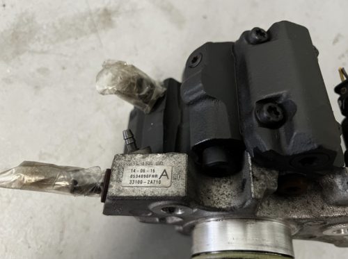 Hyundai i30 (GD), Kia Cee'd (JD) 1.4 CRDi D4FC nagynyomású szivattyú 331002a710