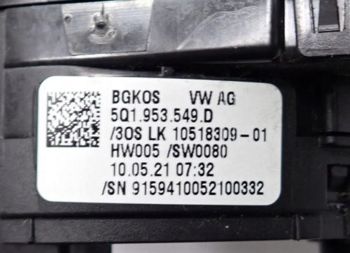 Audi A3 8Y tempomat kapcsoló, légzsák átvezető szalagkábel 82A953521GE 82A953502G