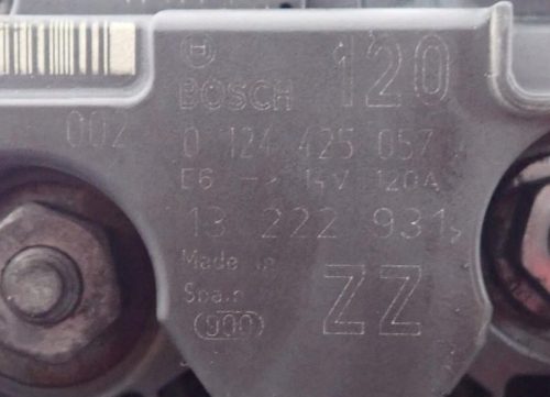 Opel Corsa D 1.2 a12xer generátor 13222931 0124425057