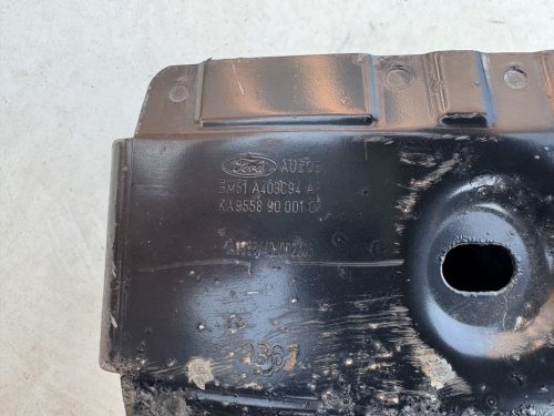 Ford Focus Mk3 hátsó lökhárító merevítő bm51a403c94af