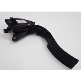 Renault Clio IV elektromos gázpedál 180029347r