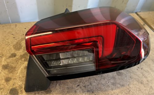 Opel Corsa F jobb hátsó lámpa 9829317880