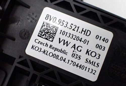 Audi Q2 tempomat kapcsoló, légzsák átvezető 8v0953502ak