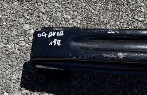 Skoda Octavia III kombi hátsó lökhárító merevítő