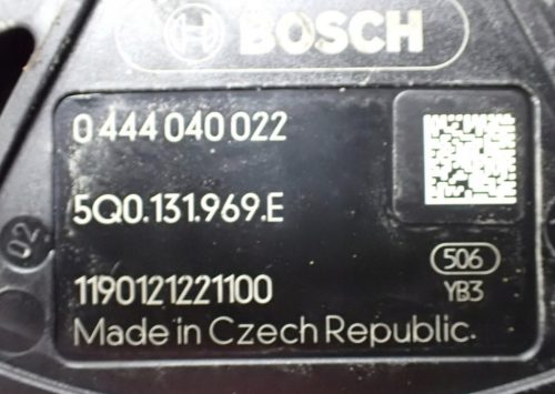 Skoda Karoq, Seat Ateca, Volkswagen T-Roc AdBlue tartály, AdBlue szivattyú 5Q0131877R 5WA131877 5Q0131965N