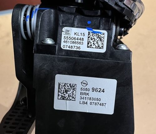 Opel Astra K váltókar, vàltószoknya, váltógomb 55509624