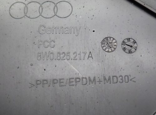 Audi A4 B9 alváz takaró burkolat 8W0825217A