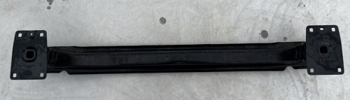 Audi A3 (8Y) Sportback hátsó lökhárító merevítő