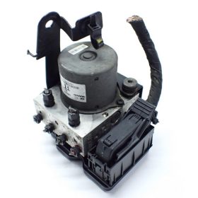 Kia Optima III ABS tömb 58920-2T530