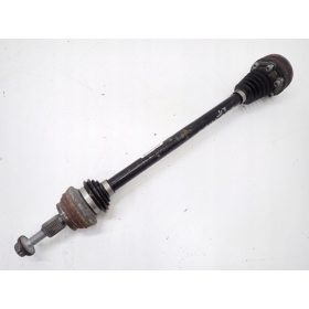 Skoda Superb III bal hátsó féltengely 3Q0501203B
