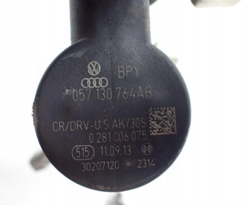 Skoda Octavia III, Golf VII 1.6 TDI CLH railcső, üzemanyag nyomásszabályozó 04l089b 057130764AB