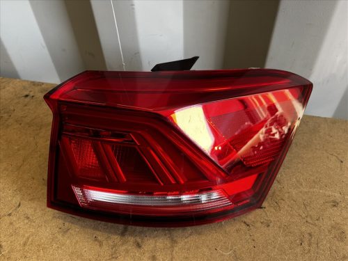 Volkswagen T-Roc jobb hátsó làmpa 2ga945096c