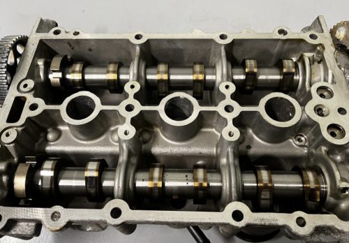 Volkswagen Polo V 1.0 TSI CHZ vezérműtengely, vezérműtengely ház 04c103479k