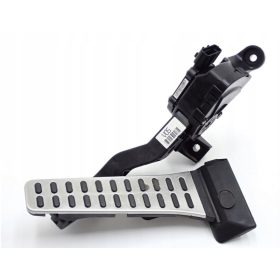 Hyundai i40 elektromos gázpedál 32726-3Z000