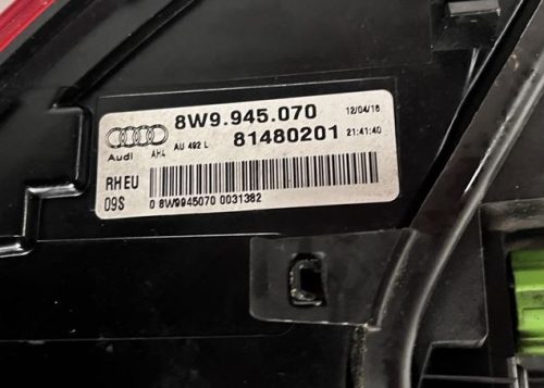Audi A4 (B9 - 8W) kombi jobb hátsó lámpa 8w9945070
