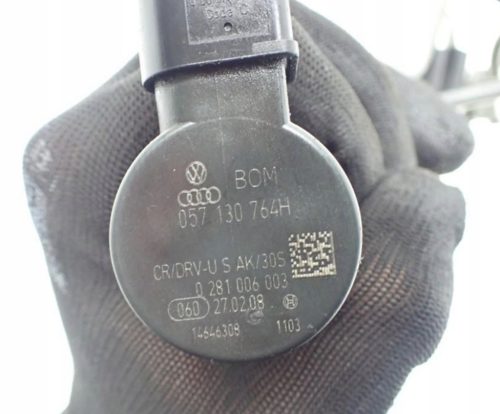 Volkswagen Passat B6 2.0 TDI CBA railcső, nyomásszabályozó szelep 057130764h