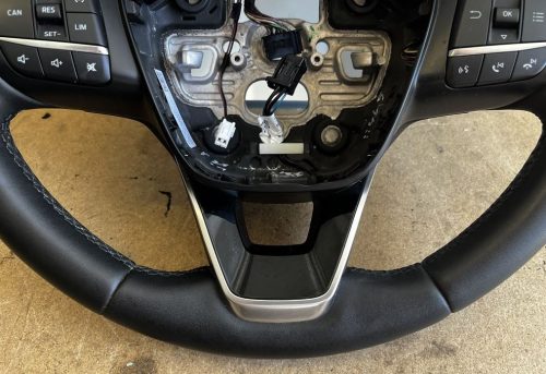 Ford Focus Mk4 tempomatos multikormány jx7b3600mf