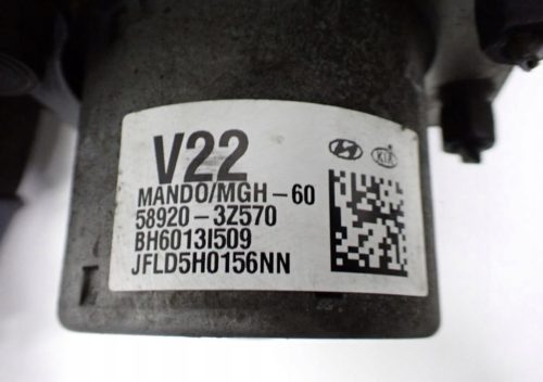 Hyundai i40 ABS tömb 589203z570
