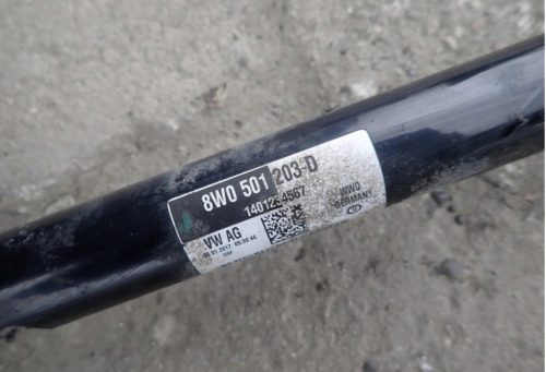 Audi A4 (B9 - 8W) jobb hátsó féltengely, bal hátsó féltengely 8W0501203D