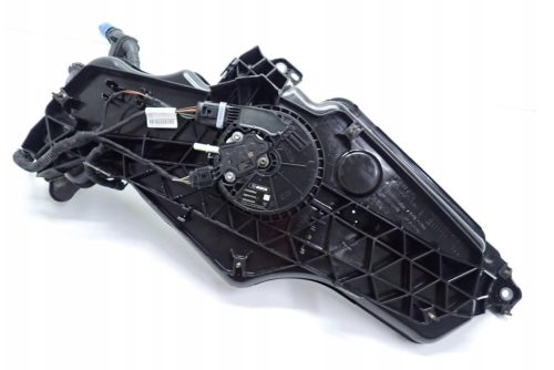 Audi A3 8Y AdBlue tartály, AdBlue szivattyú 5Q0131877AA 5WA131877G 5WA131877C