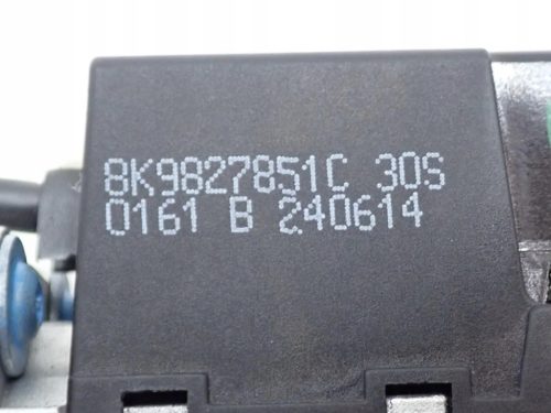 Audi A4 B8 Kombi bal csomagtérajtó nyitó motor 8K9827851C