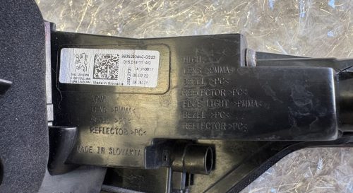 Peugeot 308 III bal hátsó LED lámpa 9835299480 