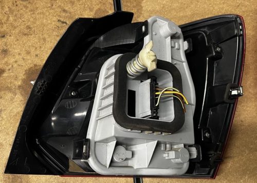 Volkswagen Polo V 6R bal hàtsó làmpa