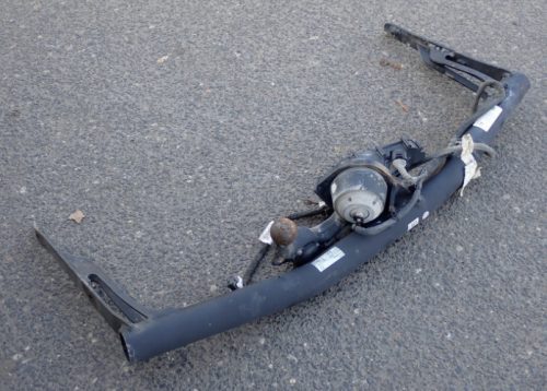 Skoda Octavia IV elektromosan befordulós vonóhorog 5E3803881A