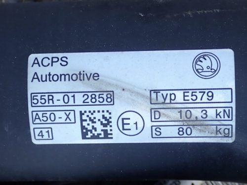 Skoda Octavia IV elektromosan befordulós vonóhorog 5E3803881A