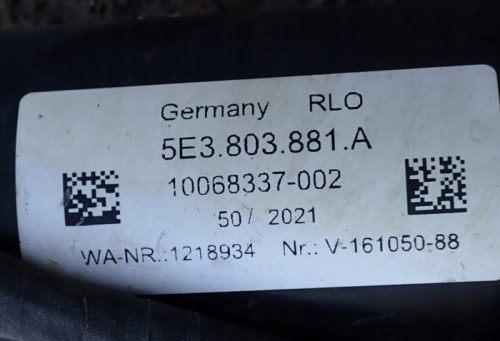 Skoda Octavia IV elektromosan befordulós vonóhorog 5E3803881A