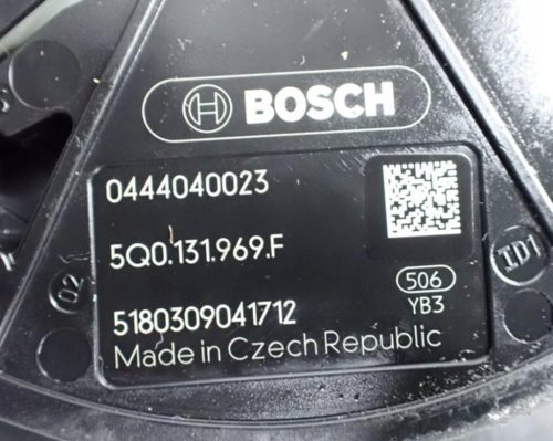 Skoda Superb III 2.0 TDI Adblue tartály, Adblue szivattyú 5Q0131969F 3Q0131877D