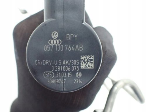 Audi A4 (B8 - 8K), Audi A5 (B8 - 8T) 2.0 TDI CJC CJCA CJCC railcső, nyomásszabályozó szelep 057130764ab 03l130089q